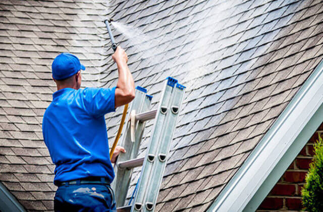 wilmington roof cleaning